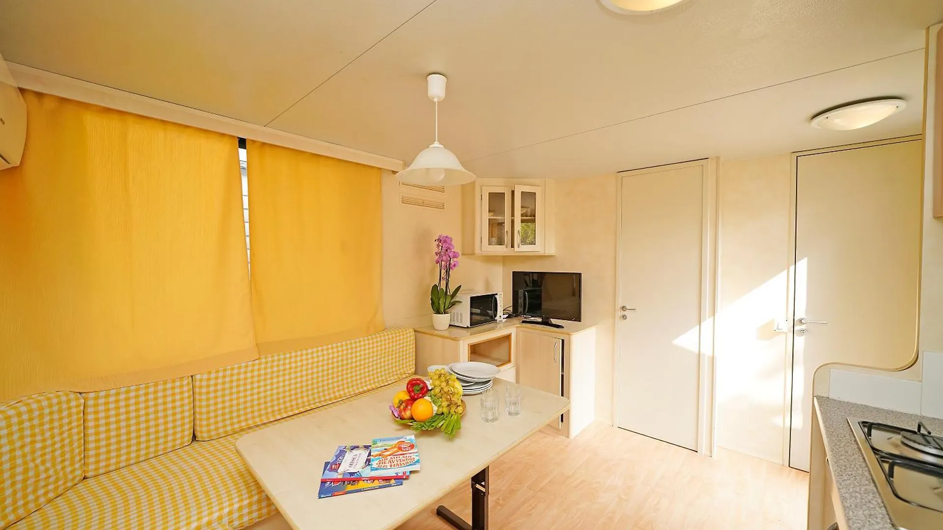 캠프장 Butterfly Camping Village 페스키에라델가르다