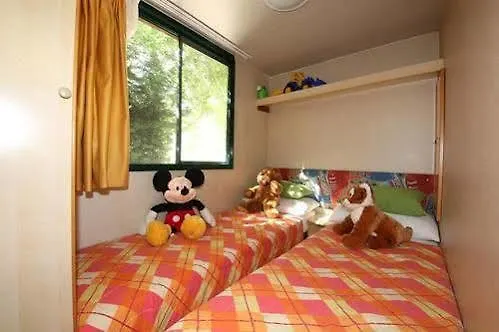 Butterfly Camping Village 페스키에라델가르다