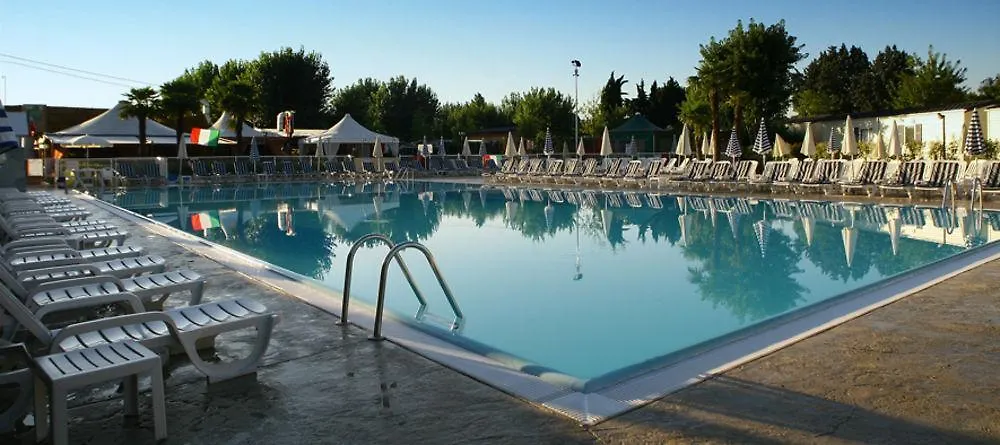 Butterfly Camping Village Пескьера-дель-Гарда
