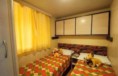 Кемпинг Butterfly Camping Village Пескьера-дель-Гарда